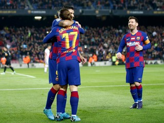 Futbalisti FC Barcelona na ilustračnej fotografii.