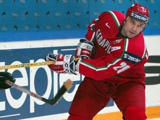 Vladimir Cyplakov v reprezentačnom drese Bieloruska na svetovom šampionáte v roku 2003.