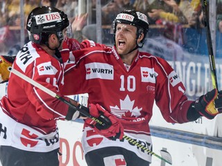 Kanada po ročnej odmlke opäť vyhrala Spenglerov pohár, zdolala Třinec
