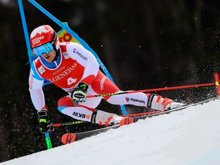 Adam Žampa postúpil do druhého kola obrovského slalomu, vedie Meillard