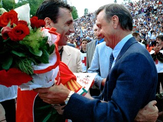 Johan Cruyff (vpravo) a Christo Stoičkov.