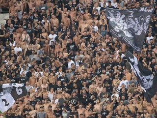 Fanúšikovia PAOK Solún - ilustračná fotografia.