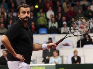 Henri Leconte počas exhibície v roku 2009.