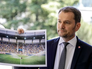 Matovič skritizoval zápas DAC - Slovan, vyhráža sa rušením podujatí