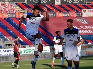 Luis Muriel na ilustračnej fotografii.