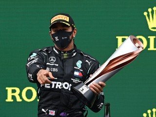 Lewis Hamilton získal siedmy titul majstra sveta v F1.