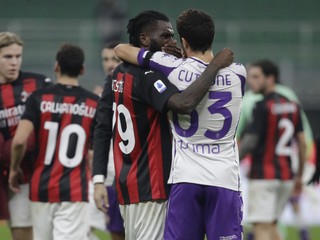 Zápas AC Miláno - Fiorentina.