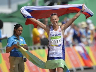 Matej Tóth vyhral chodecké preteky na 50 km na OH v Riu. 