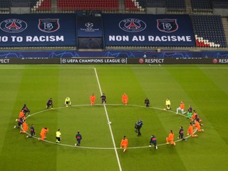Futbalisti pred zápasom Paríž St. Germain - Istanbul Basaksehir.