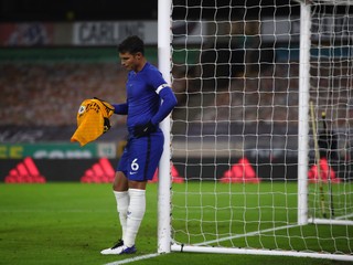 Kapitán Thiago Silva po prehre v zápase Wolverhampton Wanderers - Chelsea FC.