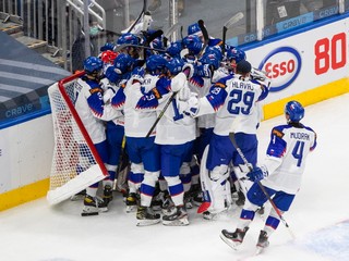 Zostrih zápasu Slovensko - Švajčiarsko na MS v hokeji do 20 rokov 2021.