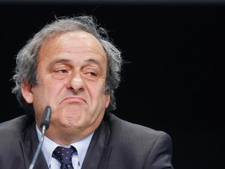 Etická komisia FIFA odporučila doživotný dištanc pre Platiniho