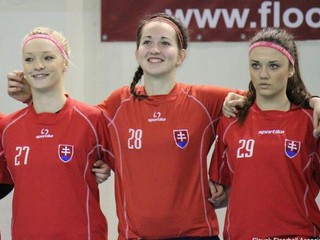 Romana Janegová (uprostred) strelila v zápase proti Rusku tri góly.