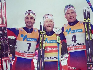 Beh na lyžiach: Štafety v Lillehammeri ovládli domáci