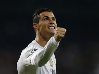 Cristiano Ronaldo bol hviezdou večera v Lige majstrov. Strelil štyri góly.
