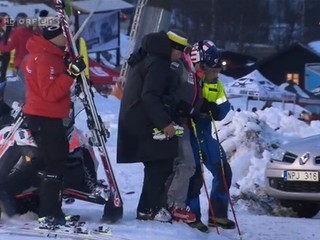 Spadla pri zahrievacej jazde. Shiffrinová skončila v nemocnici