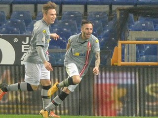 Tridsať rokov to nik nedokázal. Treťoligista je vo štvrťfinále Talianskeho pohára