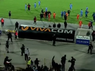 Hráči na protest odišli z ihriska. Litex Loveč prehral kontumačne