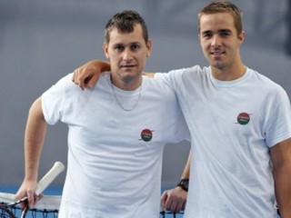 Karol Beck (vľavo) verí, že svojmu novému zverencovi pomôže tenisovo napredovať.