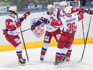 Hokejisti Lokomotivu Jarosľavl vyhrali na domácom ľade nad Chabarovskom za tri body.