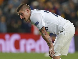 Marco Verratti si bude aj naďalej obliekať dres Paríža Saint Germain.