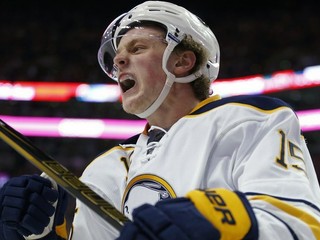 Jack Eichel má za sebou životný zápas v NHL.