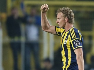 Pred odchodom do Feyenoordu Rotterdam si Dirk Kuyt obliekal dres Fenerbahce Istanbul.