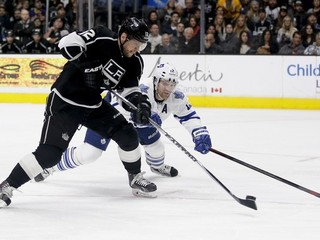 Marián Gáborík (s číslom 12) zatiaľ nenašiel optimálnu formu z uplynulej sezóny.