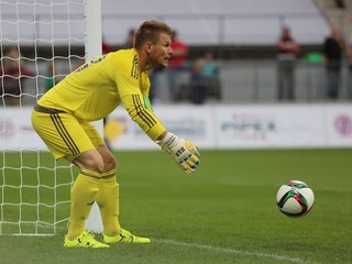 Brankár Podbrezovej Martin Kuciak nedokázal v pokutových kopoch vychytať svojmu tímu postup v národnom pohári.