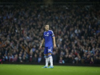 Chelsea opäť prehrala. Mourinha vykázali rozhodcovia na tribúnu