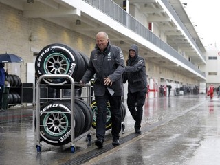 V USA neustále prší.