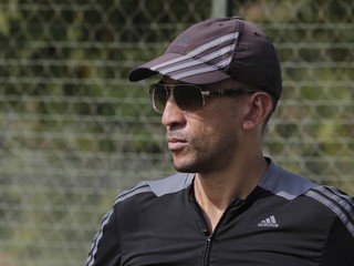 FIFA potvrdila siedmich kandidátov, vylúčila Nakhida