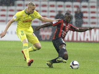 Sigórsson (vľavo) strelil v 70. minúte víťazný gól Nantes.