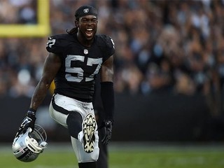 Hráč amerického futbalu dráždil policajného psa, hrozí mu väzenie