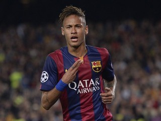 Manchester United sa pokúša získať Neymara, tvrdí britský The Sun