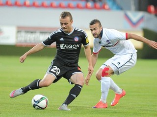 Stanislav Lobotka (vľavo) si vyskúša vo veku 20 rokov už druhý zahraničný angažmán.