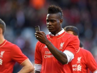 Čaká ho vojenský režim. Balotelli musí dodržiavať pravidlá ako armáda