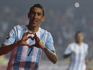 Fanúšikovia na Old Trafford verili, že Di Maria nadviaže na svoje výkony v drese národného tímu. Nestalo sa.