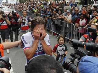 Alisa v tesnej blízkosti slovenského cyklistického šampióna.