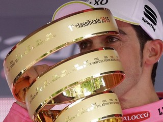 Tento rok vyhral Giro d'Italia Alberto Contador. V budúcej sezóne však víťazstvo zrejme obhajovať nebude.