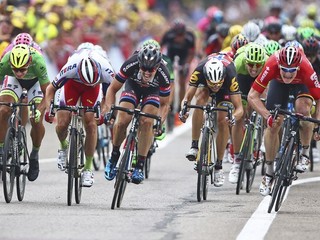 Greipel vyhral pätnástu etapu, Sagan obsadil štvrté miesto
