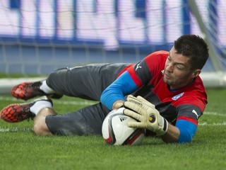 Slovenský brankár Matúš Kozáčik je oporou Viktorie Plzeň.