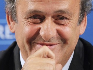 Michel Platini v stredu oznámil, že bude kandidovať za prezidenta Medzinárodnej futbalovej federácie.