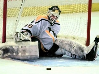 Najdlhšiu časť kariéry strávil Tom Barrasso v drese Pittsburghu Penguins.