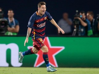 Lionel Messi opäť žiaril. Proti Seville strelil dva krásne góly z priameho kopu.