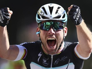 V súčasnosti patrí Mark Cavendish medzi elitu v záverečných dojazdoch na ceste. Na snímke sa raduje z víťazstva v siedmej etape na tohtoročnej Tour de France.