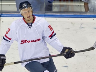 Radovan Puliš si prvýkrát obliekol dres Slovana Bratislava v domácom prípravnom zápase proti Komete Brno.