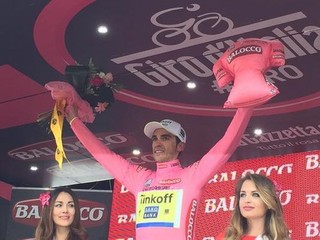 Aru chcel zatlačiť na Contadora, nabral ešte väčšiu stratu