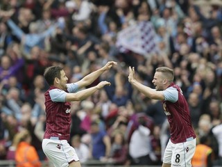 Futbalisti Aston Villy môžu vyhrať FA Cup znovu po 58 rokoch.