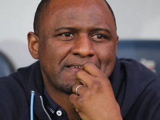 Vieira je jedným z adeptov na trénera Newcastlu United